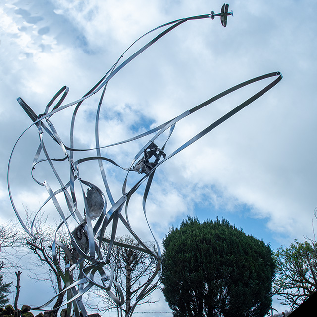 spitfire-garden03square